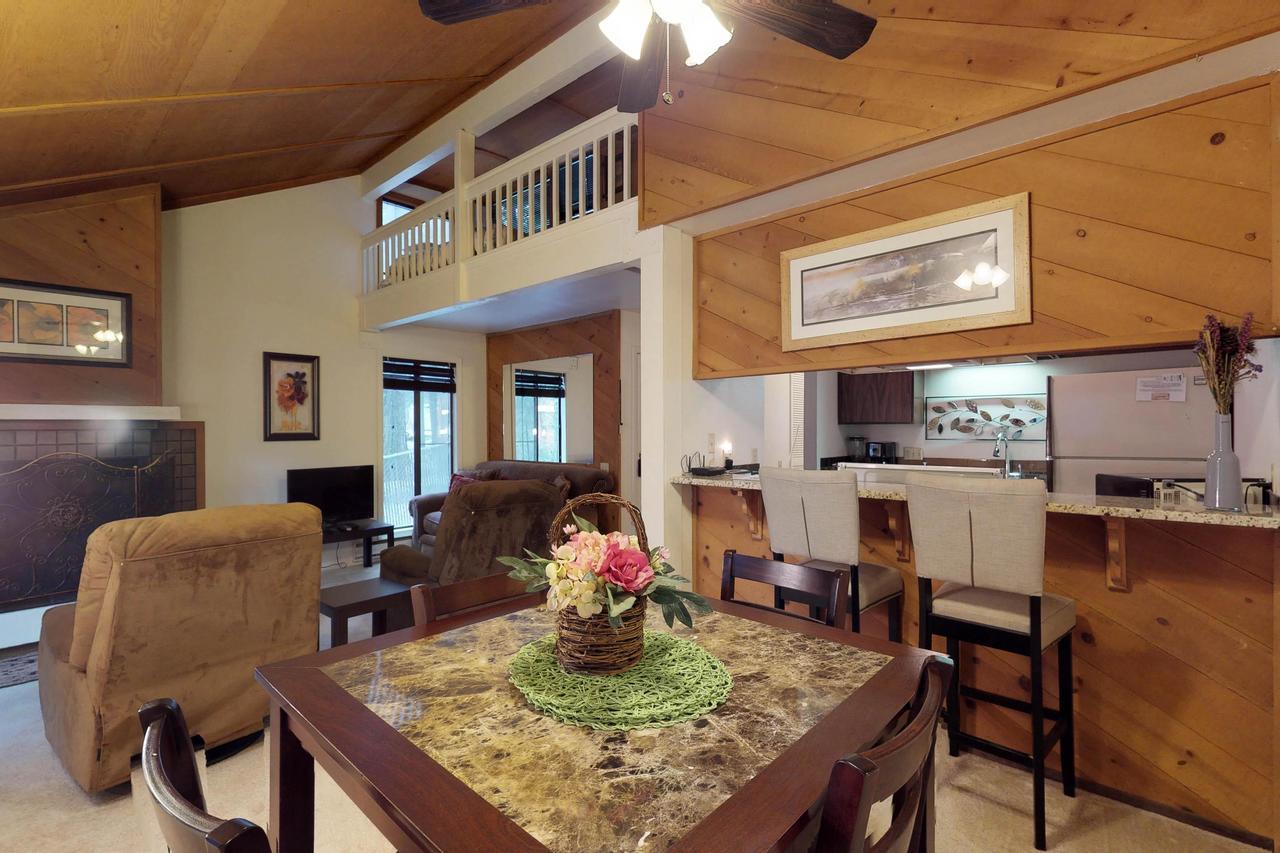 شيفير ليك Shady Cove Condominium المظهر الخارجي الصورة